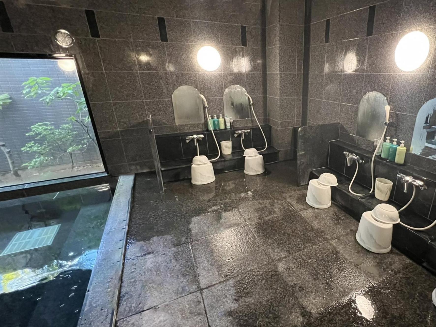 Hotel Route-Inn Ichinoseki Inter Екстер'єр фото