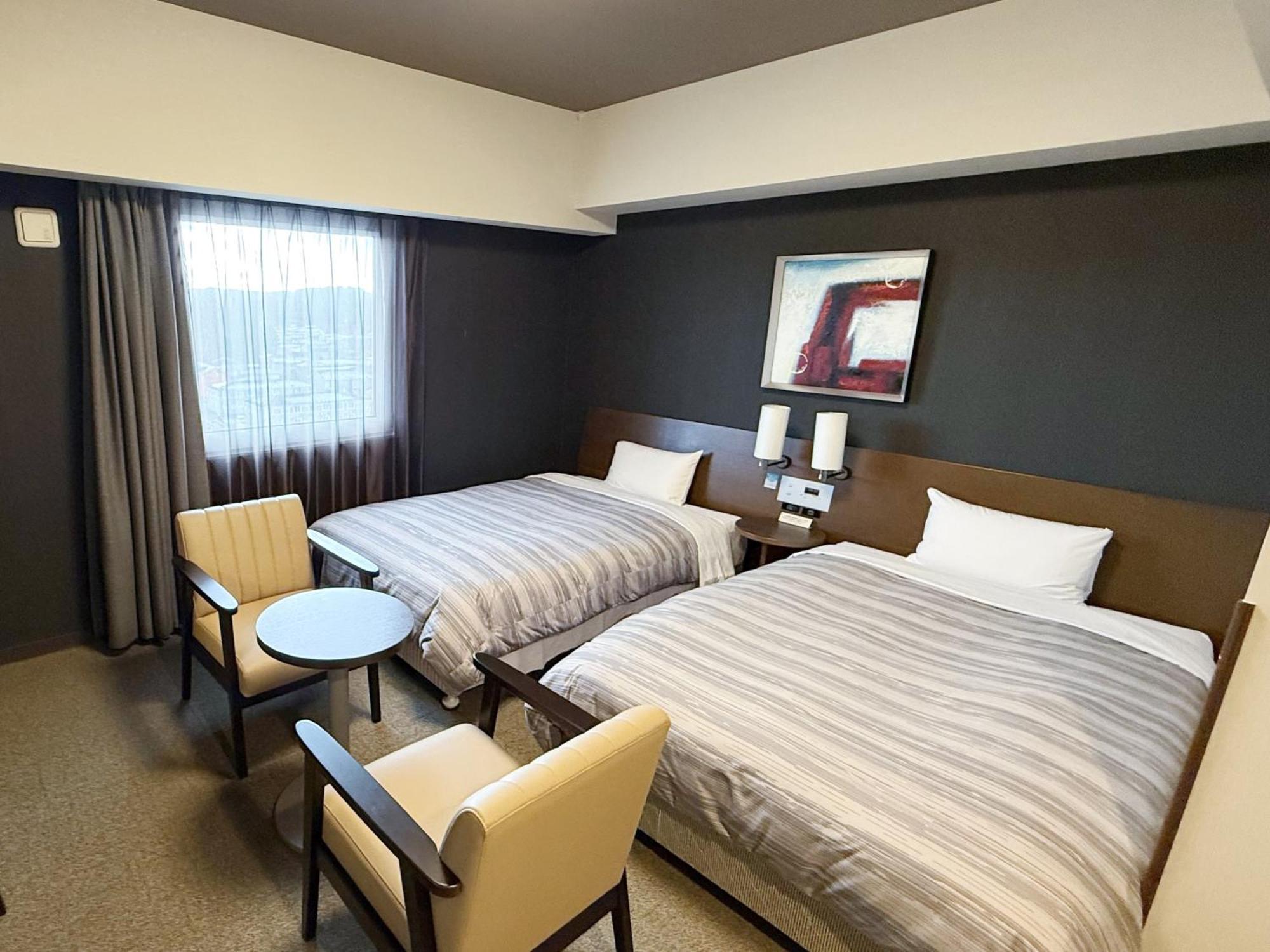 Hotel Route-Inn Ichinoseki Inter Екстер'єр фото